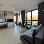Apartament E&r Doki *